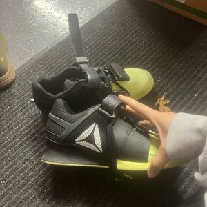 REEBOK green/black lifting shoes
